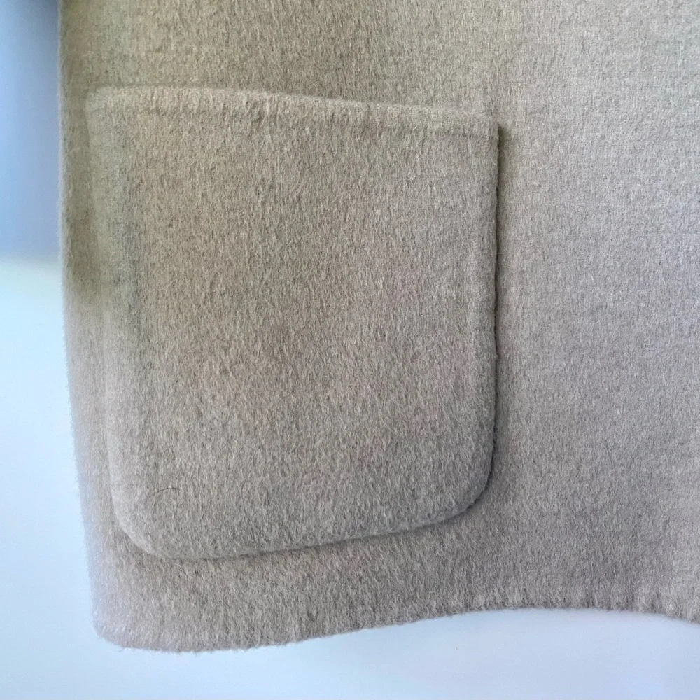 Max Mara Reversible Wool & Angora Short Wrap Coat, Blue & Gray, size It 42, US 6 - Picture 10 of 15